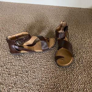 BOC gladiator sandals